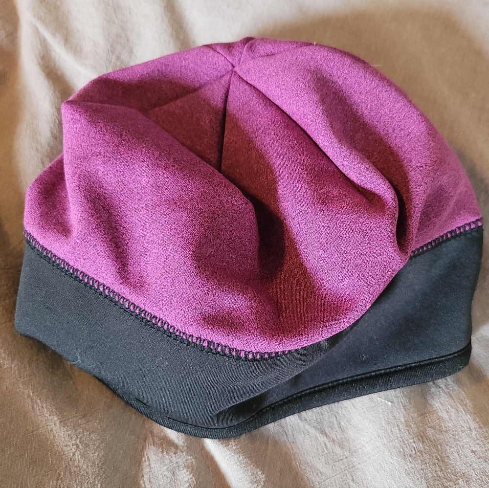 Fleece colorblock hat